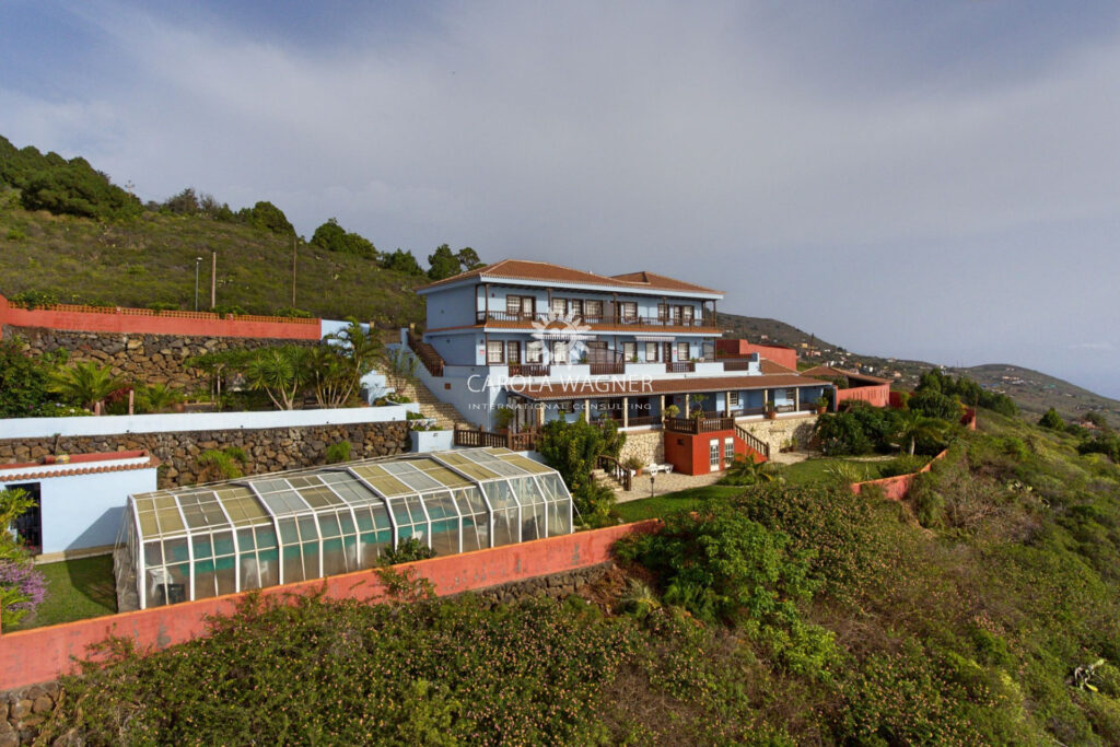 vente propriété 19 Pièce(s) – NR pièces – 11 chambres – 440.00 m²