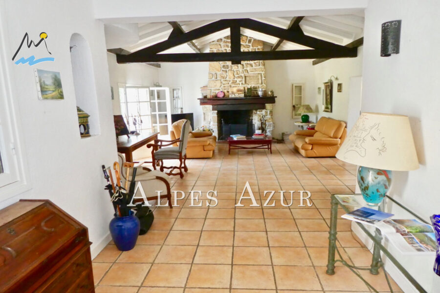 Maison à vendre à La gaude
