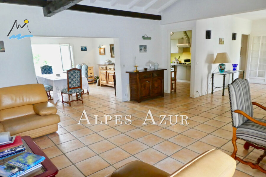 Maison à vendre à La gaude