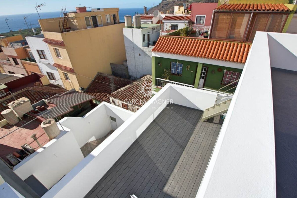 vente maison de village 3 Pièce(s) – 3 pièces – 2 chambres – 100.00 m²