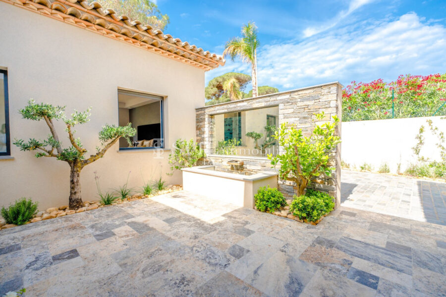 Maison à louer à Sainte-Maxime