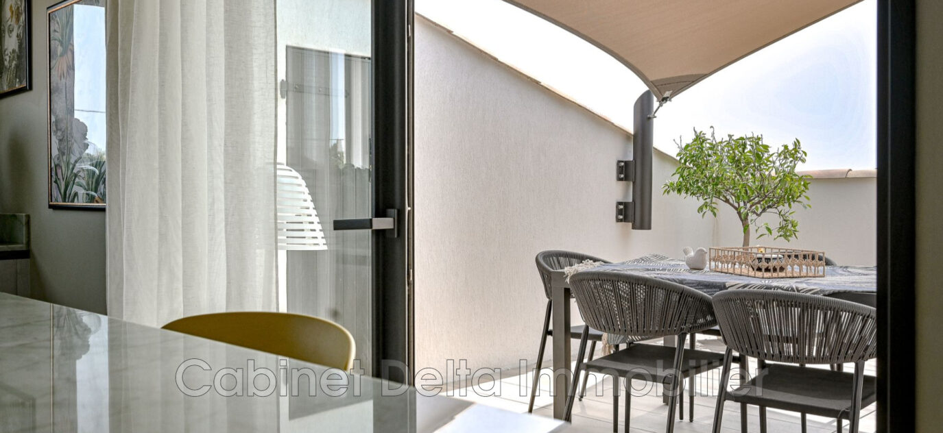 SANARY Appartement récent en toit terrasse – 4 pièces – 3 chambres – 120.00 m²