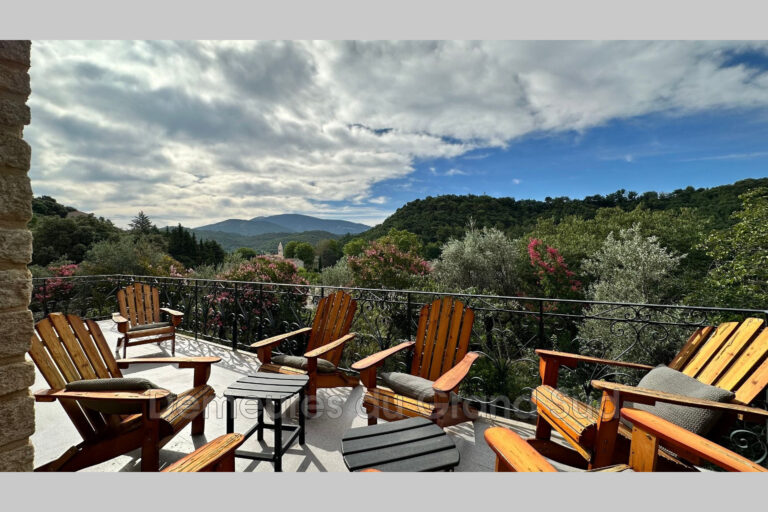 vente maison de caractère 16 Pièce(s) – 16 pièces – 9 chambres – 360.00 m²