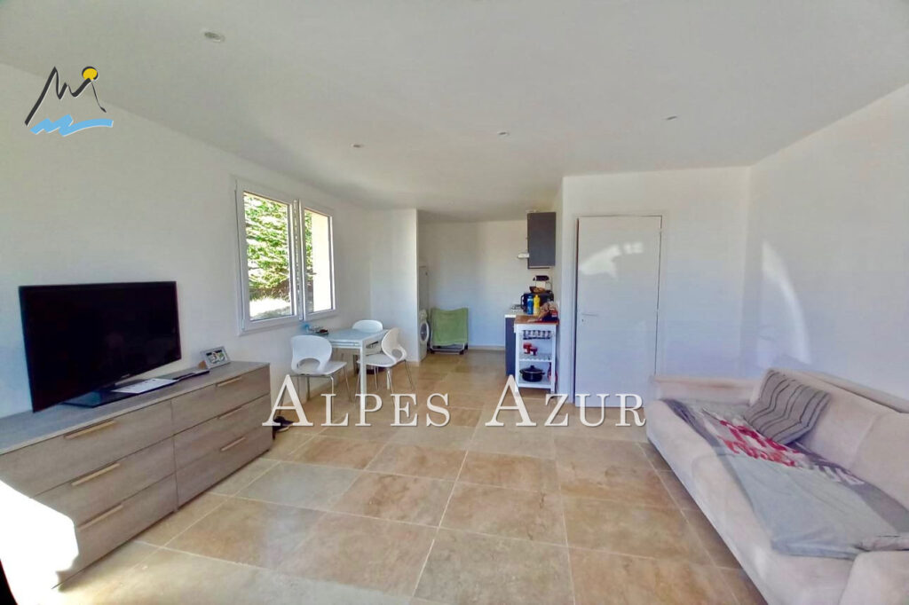 vente villa 6 Pièce(s) – 6 pièces – 4 chambres – 150.00 m²