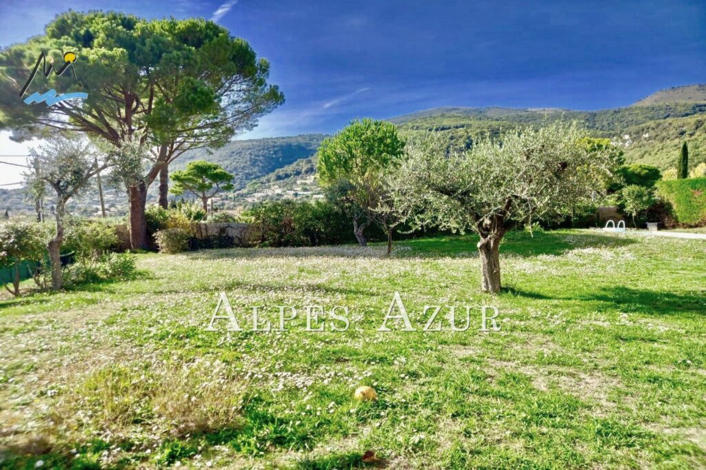 vente villa 6 Pièce(s) – 6 pièces – 4 chambres – 150.00 m²