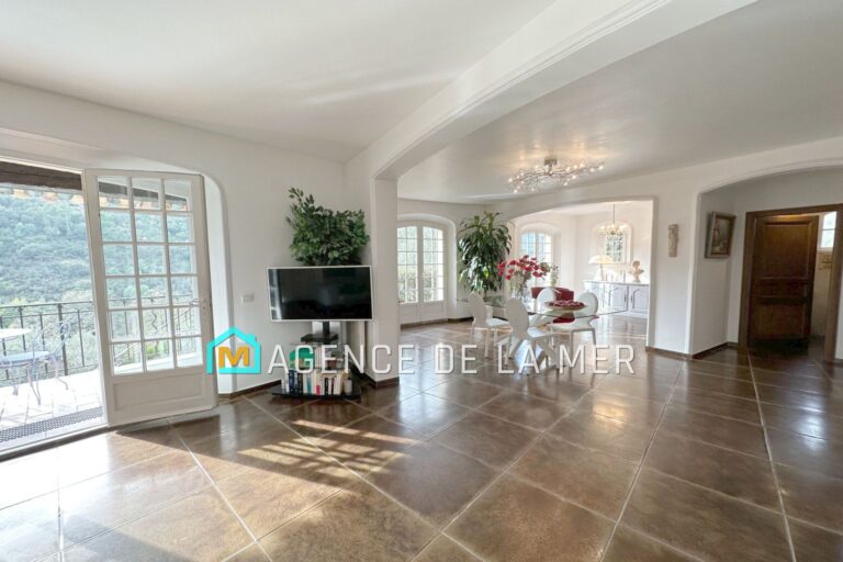 vente maison de caractère 6 Pièce(s) – 6 pièces – 5 chambres – 210.00 m²