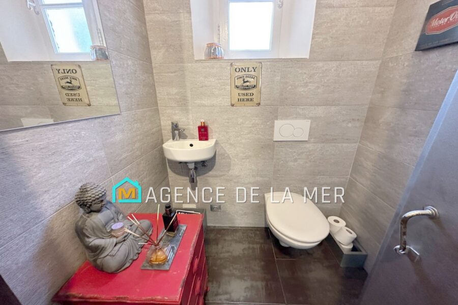 Maison à vendre à Mandelieu-la-napoule