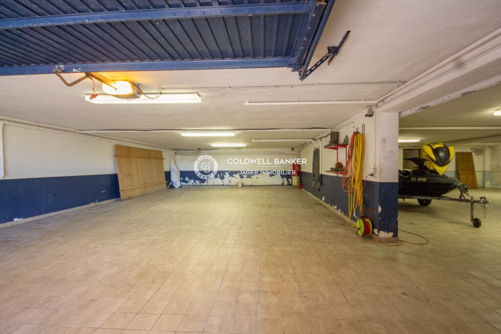 Grimaud Villa en pierre de 10 chambres dans un domaine sécuris – 11 pièces – 10 chambres – 800.00 m²