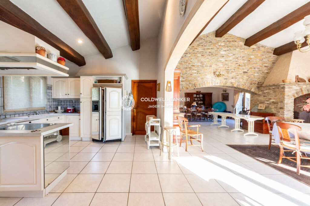 Grimaud Villa en pierre de 10 chambres dans un domaine sécuris – 11 pièces – 10 chambres – 800.00 m²