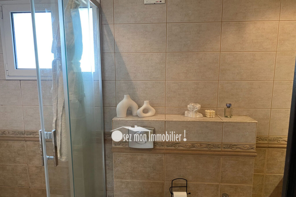 vente maison d&rsquo;hôtes 10 Pièce(s) – 14 pièces – 8 chambres – 550.00 m²