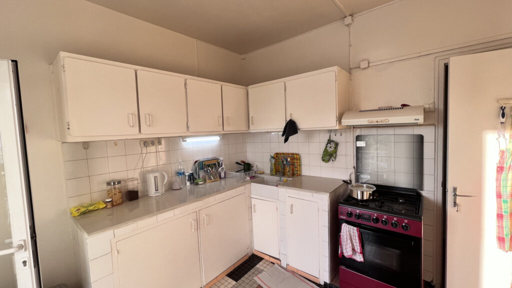 Saint-Claude : Rare ! Villa familiale de charme vue mer  – 5 pièces – 4 chambres – 130 m²