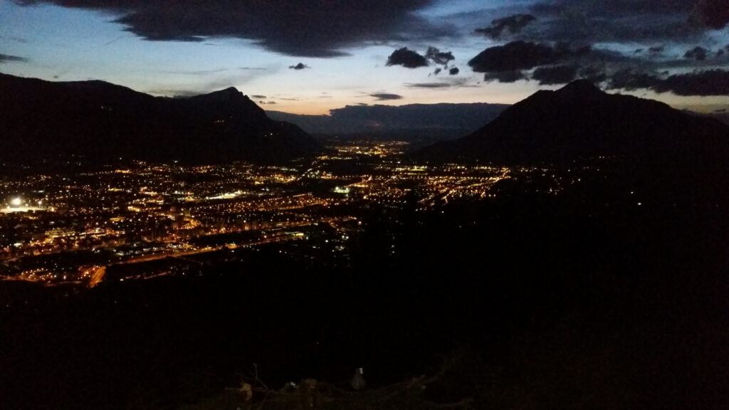 ANCIEN CLUB PRIVE/RESTAURANT DE 749m2 – SAINT-SIGISMOND – VU – 10 pièces – 4 chambres – 749 m²