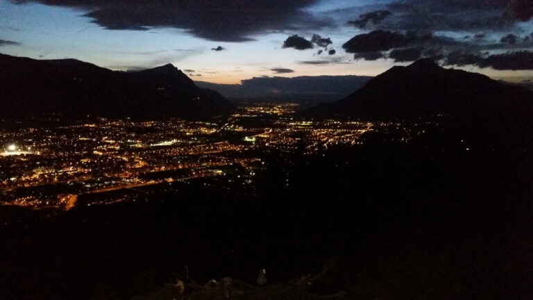 ANCIEN CLUB PRIVE/RESTAURANT DE 749m2 – SAINT-SIGISMOND – VU – 10 pièces – 4 chambres – 749 m²