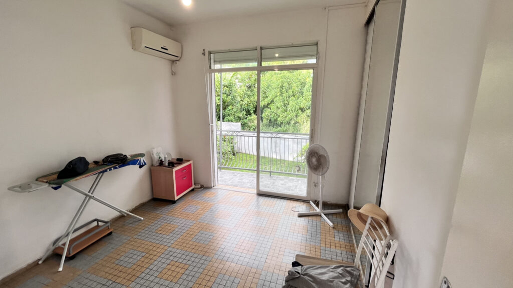 Saint-Claude : Rare ! Villa familiale de charme vue mer  – 5 pièces – 4 chambres – 130 m²