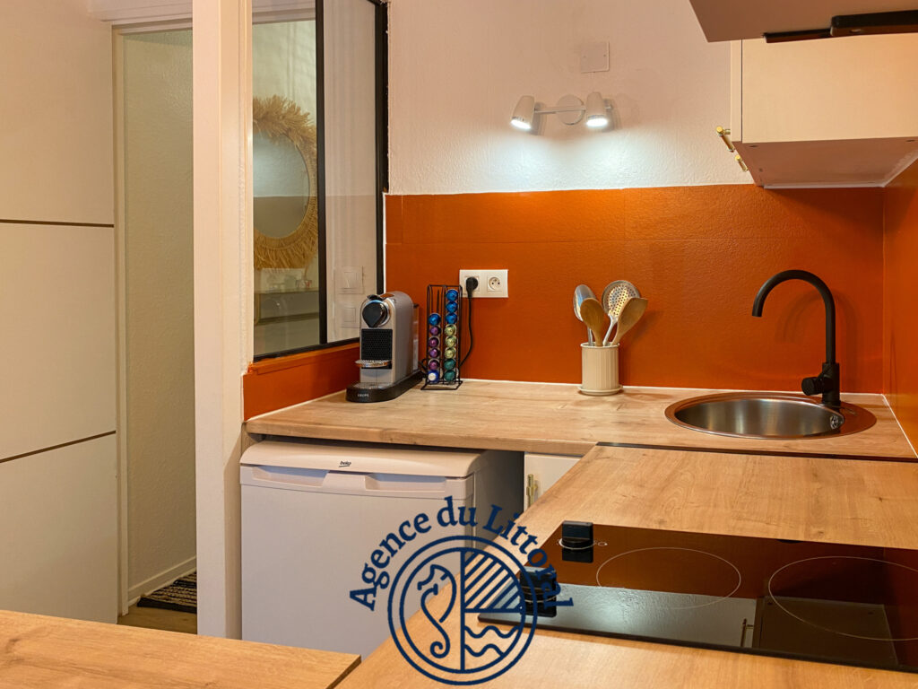 St Georges de Didonne, studio avec balcon, cave et parking – 1 pièce – NR chambres – 21 m²