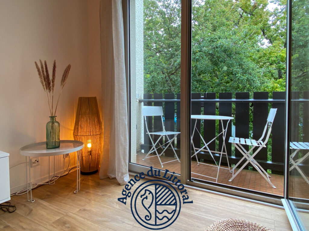 St Georges de Didonne, studio avec balcon, cave et parking – 1 pièce – NR chambres – 21 m²