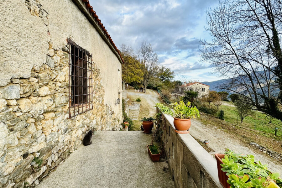Maison à vendre à Montferrer