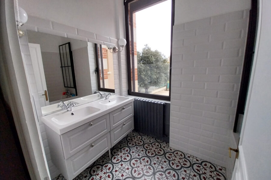 Maison à vendre à Châteaubernard