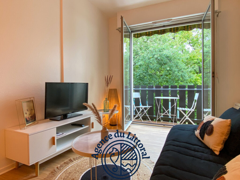 St Georges de Didonne, studio avec balcon, cave et parking – 1 pièce – NR chambres – 21 m²