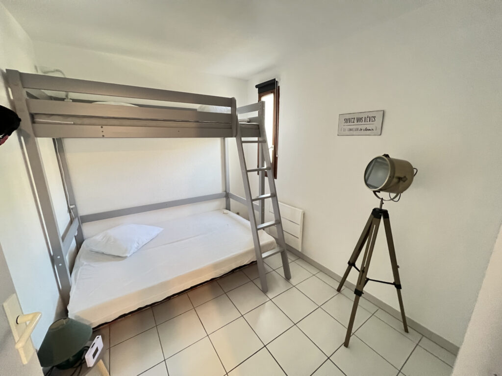 ACHAT CAP D’AGDE T3 VUE EXCEPTIONNELLE SUR MER QUARTIER ROCH – 3 pièces – 2 chambres – 42.98 m²