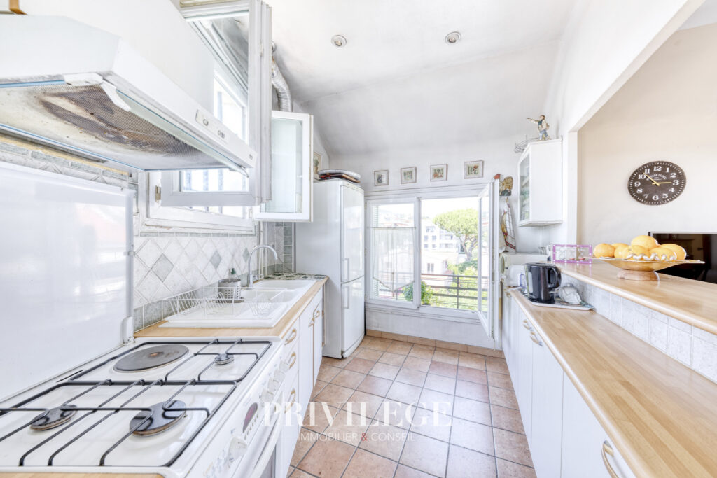  Appartement 2 pièces 53 m2 en dernier étage, Nice Est, quar – 2 pièces – 1 chambre – 53.08 m²