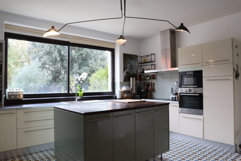 EN EXCLUSIVITÉ, MAISON D’EXCEPTION dans le quartier prisé de – 10 pièces – 5 chambres – 214 m²