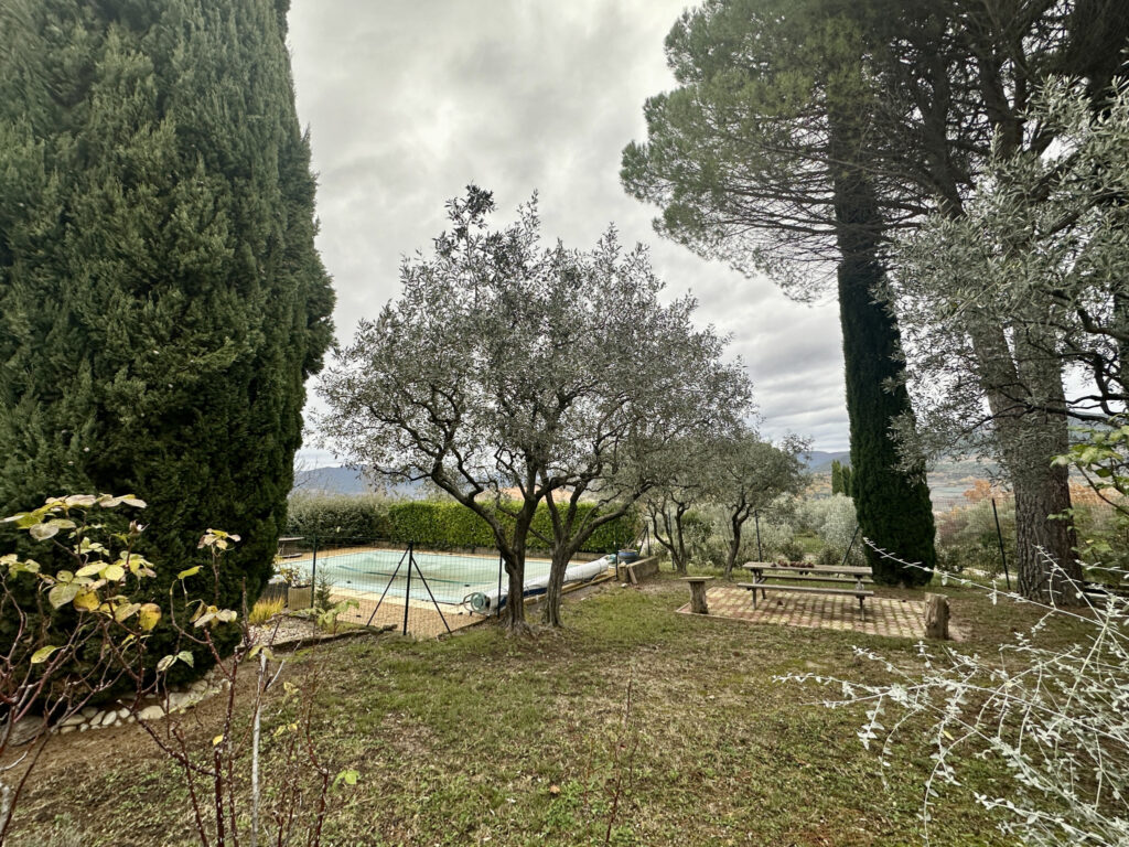 Spacieuse villa dans un cadre enchanteur !! – 8 pièces – 6 chambres – 195 m²