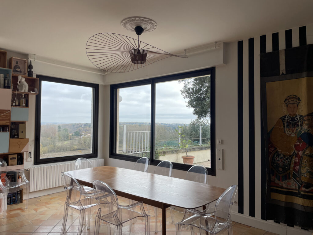 EN EXCLUSIVITÉ, MAISON D’EXCEPTION dans le quartier prisé de – 10 pièces – 5 chambres – 214 m²