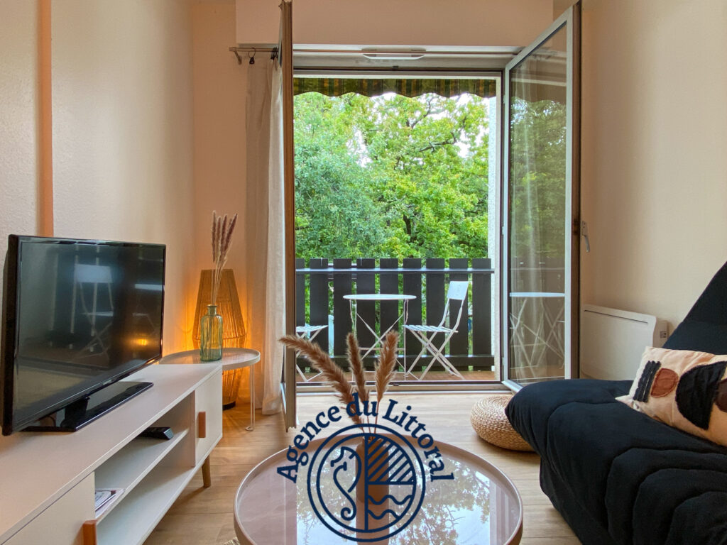 St Georges de Didonne, studio avec balcon, cave et parking – 1 pièce – NR chambres – 21 m²