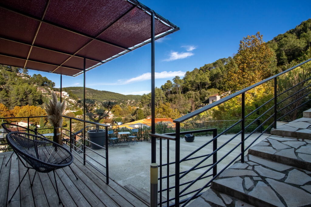 Magnifique Villa de 240m2  – 5 pièces – 4 chambres – 240 m²