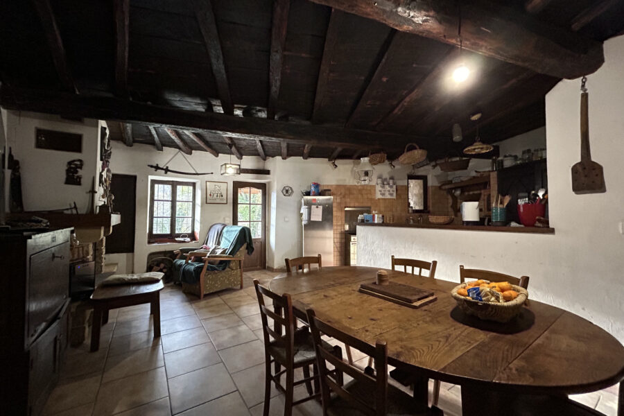 Maison à vendre à Montferrer