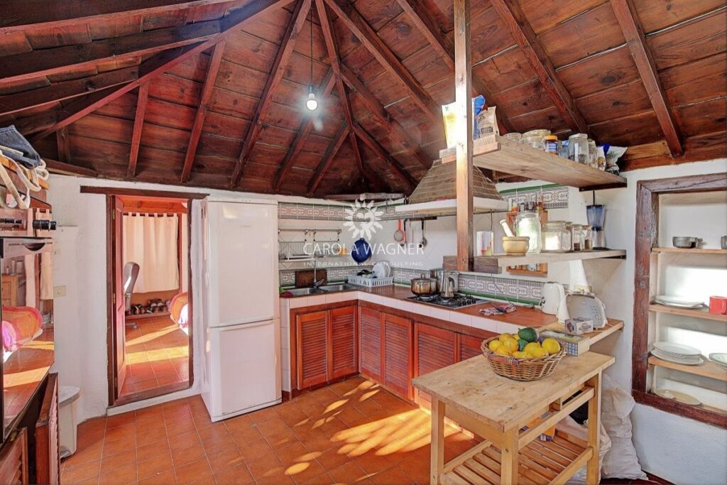 vente propriété 8 Pièce(s) – 8 pièces – 4 chambres – 200.00 m²