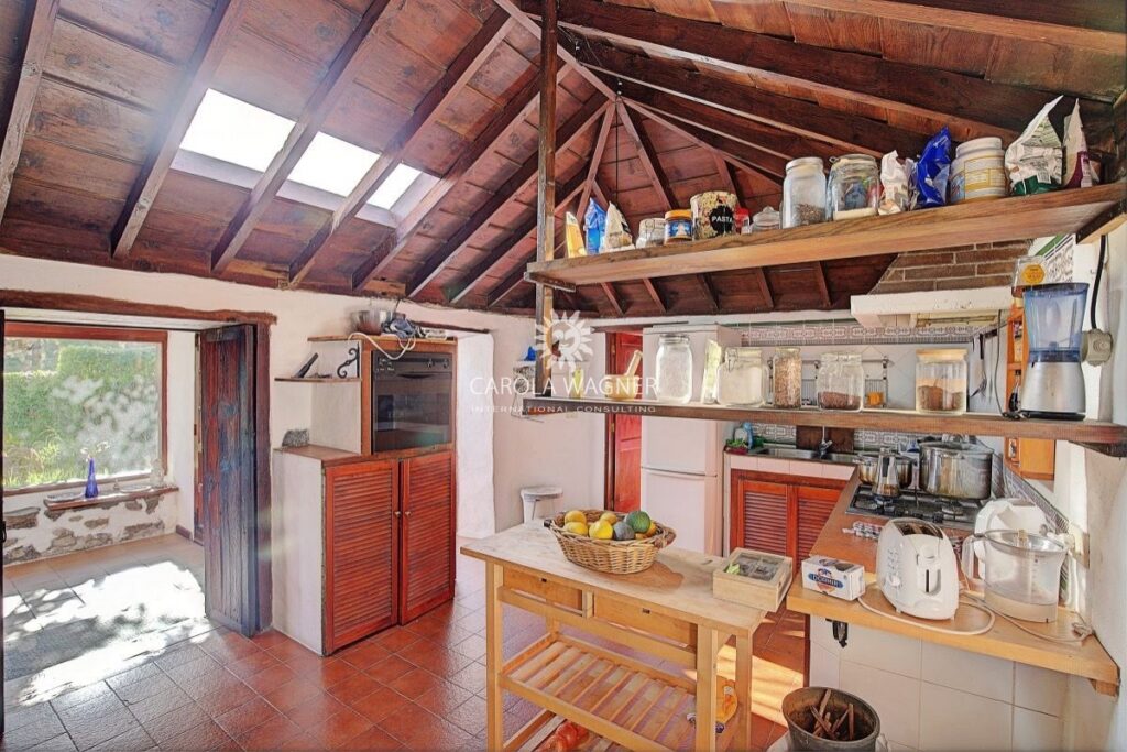 vente propriété 8 Pièce(s) – 8 pièces – 4 chambres – 200.00 m²