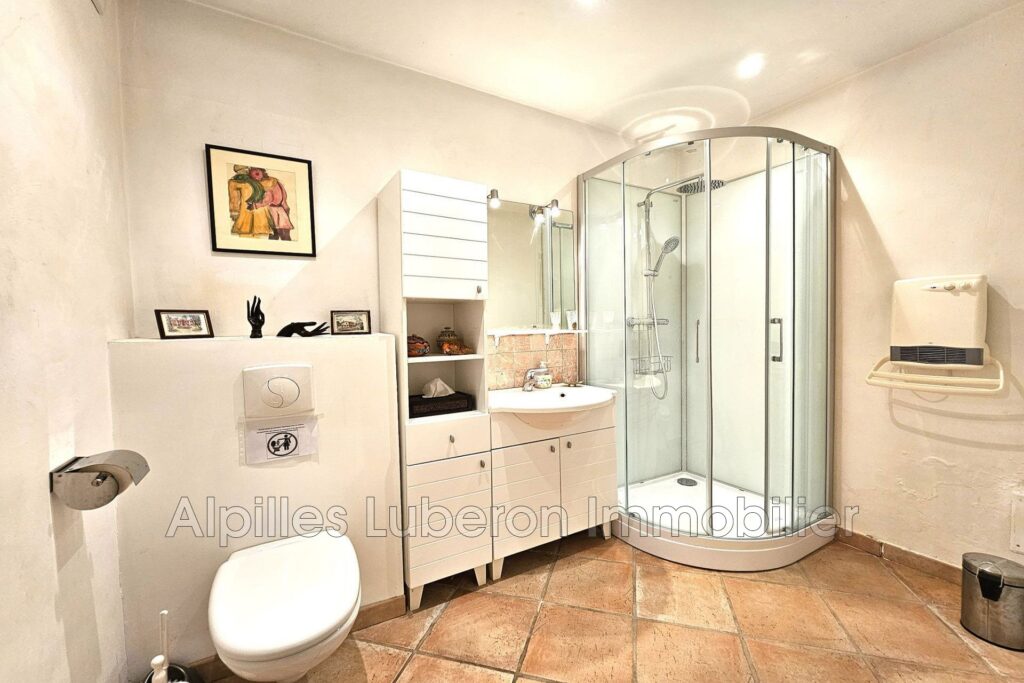 location mas 7 Pièce(s) – 7 pièces – 5 chambres – 300.00 m²