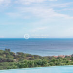 Villa vue mer panoramique – La Nartelle  – 8 pièces – 6 chambres – 240.00 m²