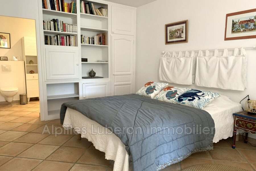 Maison à louer à Eygalières
