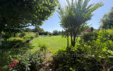 Maison à louer à Eygalières — Vue parc — photo 4