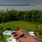 French Alps & Lake Geneva / MESSERY : Villa avec piscine  – 5 pièces – 4 chambres – 297 m²