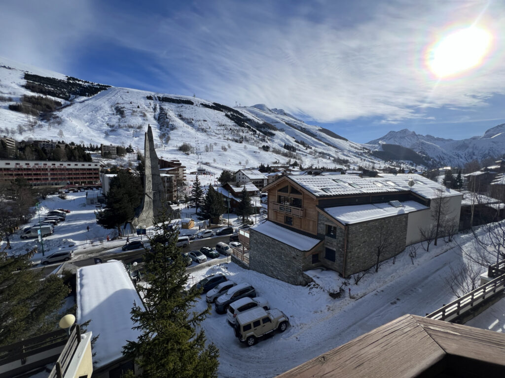 EN EXCLUSIVITE AUX 2 ALPES ! – 2 pièces – 1 chambre – 28 m²