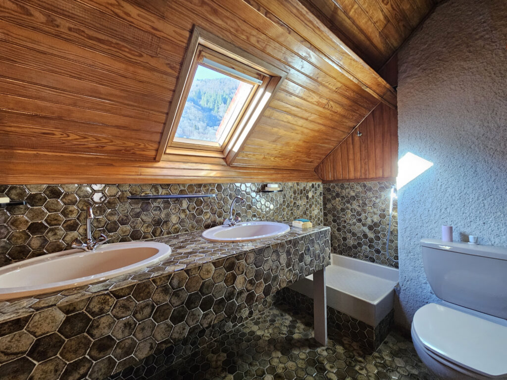 ‘ La Belle du Lac’ – GENOS – 5 pièces – 3 chambres – 146 m²