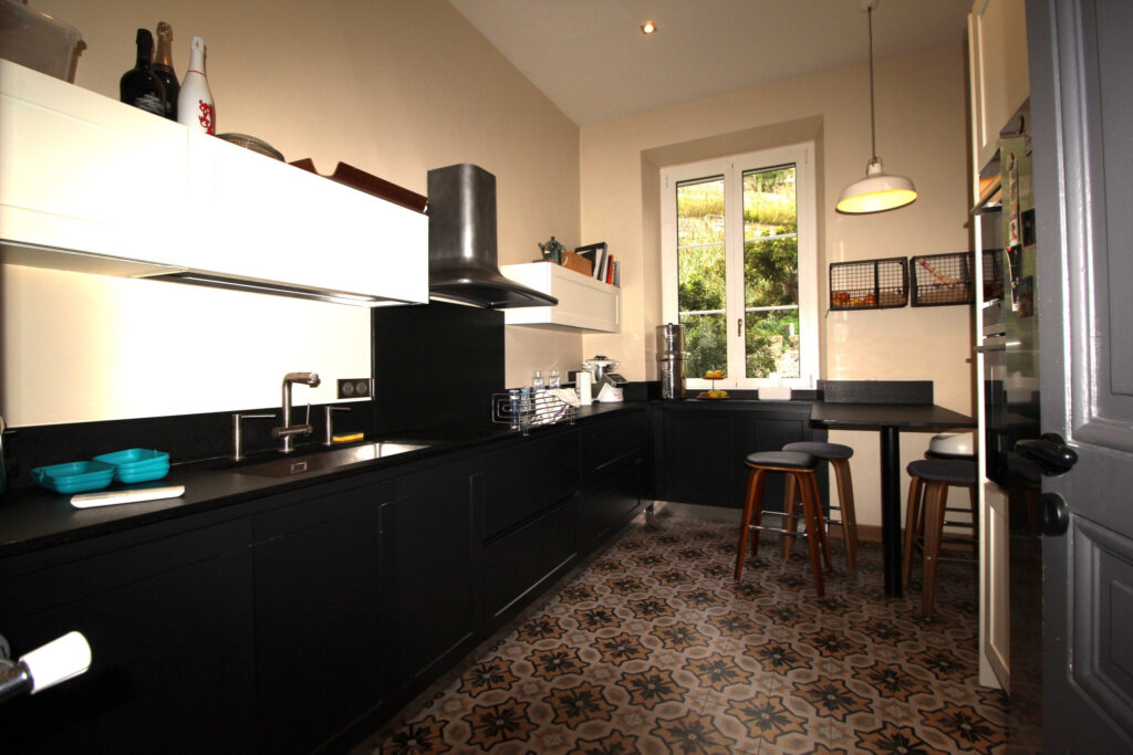 Magnifique 4/5 pièces bourgeois à Garavan – 4 pièces – 3 chambres – 112 m²