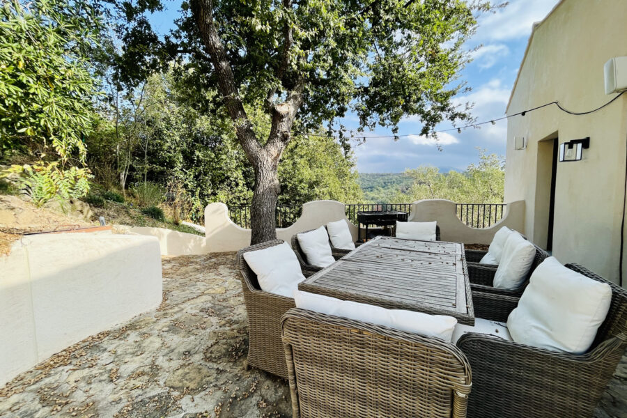 Maison à vendre à Évenos