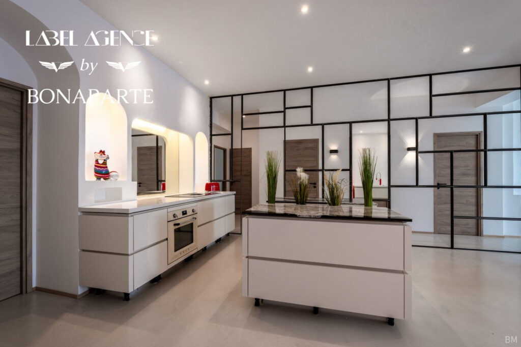 Appartement entièrement rénové Vue mer – 5 pièces – 3 chambres – 135 m²