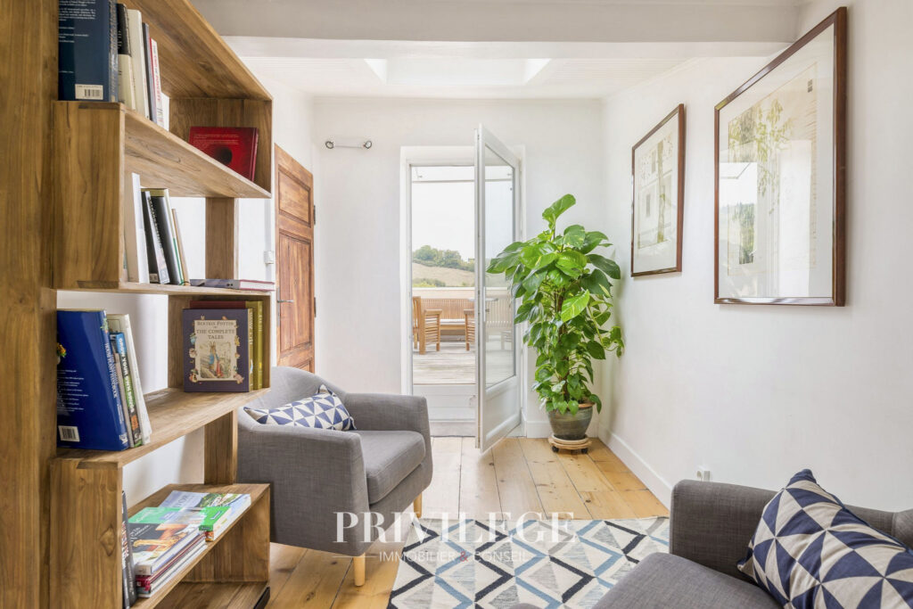 ST DIDIER AU MONT D’OR- Maison de village – 2 chambres -1 bu – 4 pièces – 3 chambres – 110.49 m²