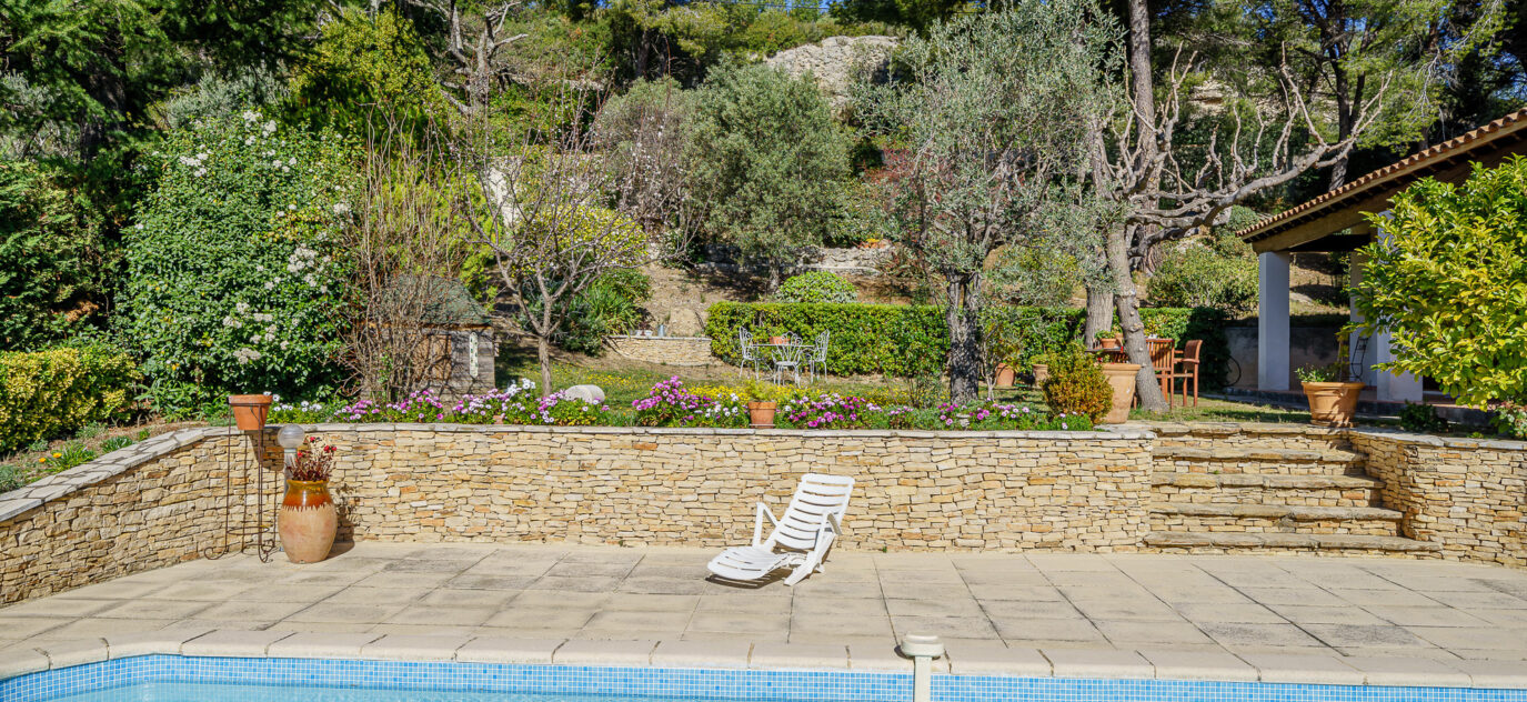 Villa jardin pinède piscine Allauch Le Logis Neuf 13190 – 5 pièces – 3 chambres – 110 m²