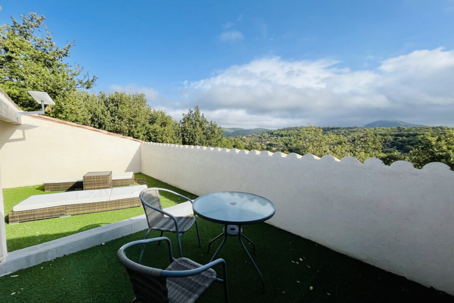 Maison à vendre à Évenos