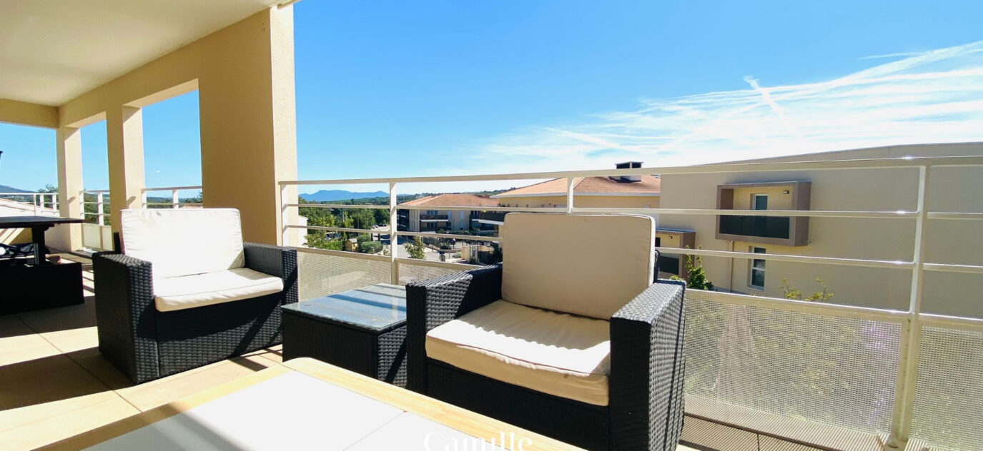 Grande terrasse avec vue St victoire, appartement 4 pièces à – 4 pièces – 3 chambres – 81.15 m²