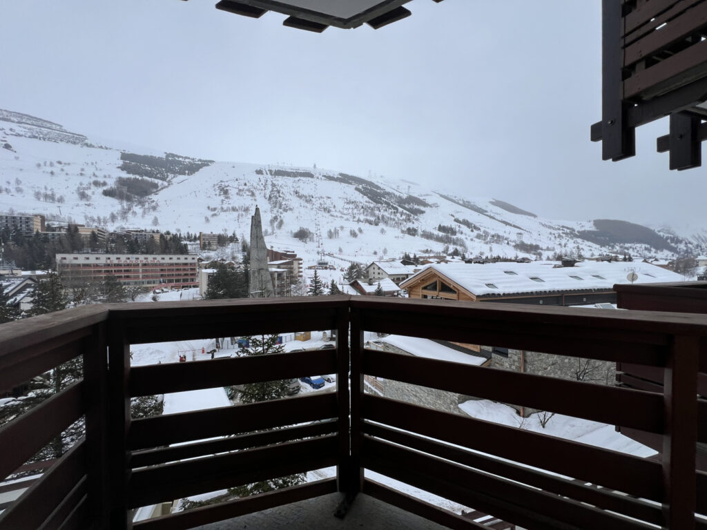 EN EXCLUSIVITE AUX 2 ALPES ! – 2 pièces – 1 chambre – 28 m²