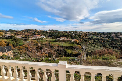 Maison de 166.8 m2 sur un terrain de 7054m2 – La Gaude (0661 – 7 pièces – 5 chambres – 166.8 m²