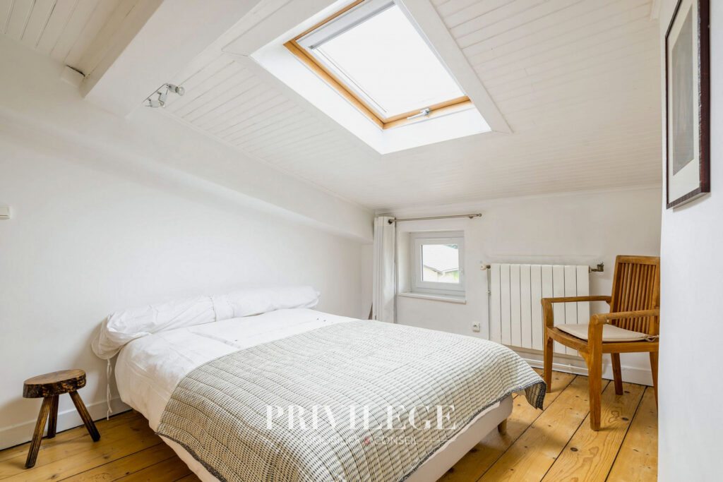 ST DIDIER AU MONT D’OR- Maison de village – 2 chambres -1 bu – 4 pièces – 3 chambres – 110.49 m²